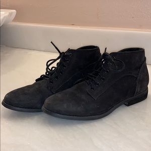 BDG Black Suede Oxford Shoes/Ankle Boots | Size 6